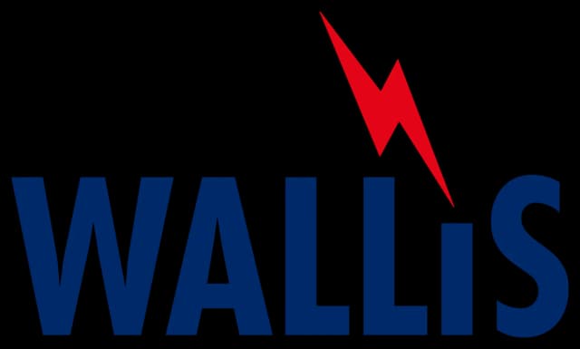 لوگوی والیس با نوشتهٔ سرمه‌ای WALLIS و نشان صاعقهٔ قرمز